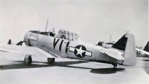 AT-6_sn_41-633.jpg